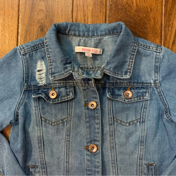 Girls | Distressed | medium wash | Jean Jacket | Sz 10 - Picture 3 of 13
